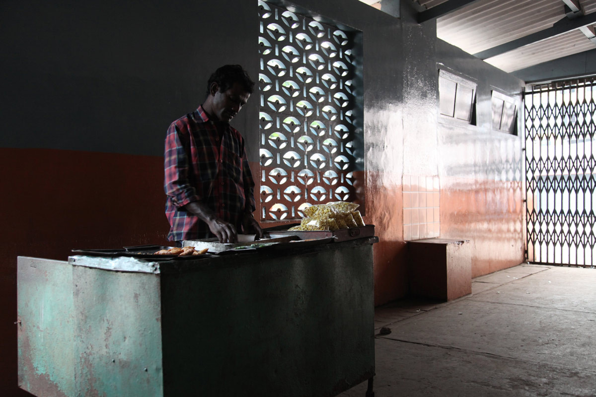 <span style="color:white">Star Talkies, Chennai, 2009</span>